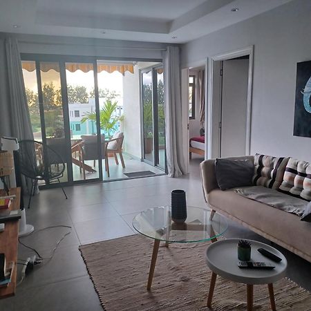 Splendide Penthouse Vue Mer A 5 Mn A Pied De La Plage Flic-en-Flacq Екстериор снимка