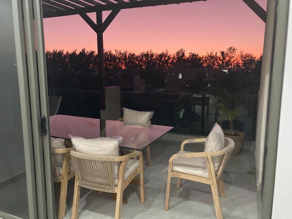 Splendide Penthouse Vue Mer A 5 Mn A Pied De La Plage Flic-en-Flacq Екстериор снимка