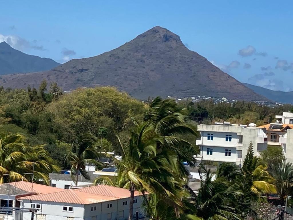 Splendide Penthouse Vue Mer A 5 Mn A Pied De La Plage Flic-en-Flacq Екстериор снимка